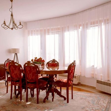 Ferienwohnung Beautiful Duplex In Heart Of Old Town - Free Parking SJJ Exterior foto