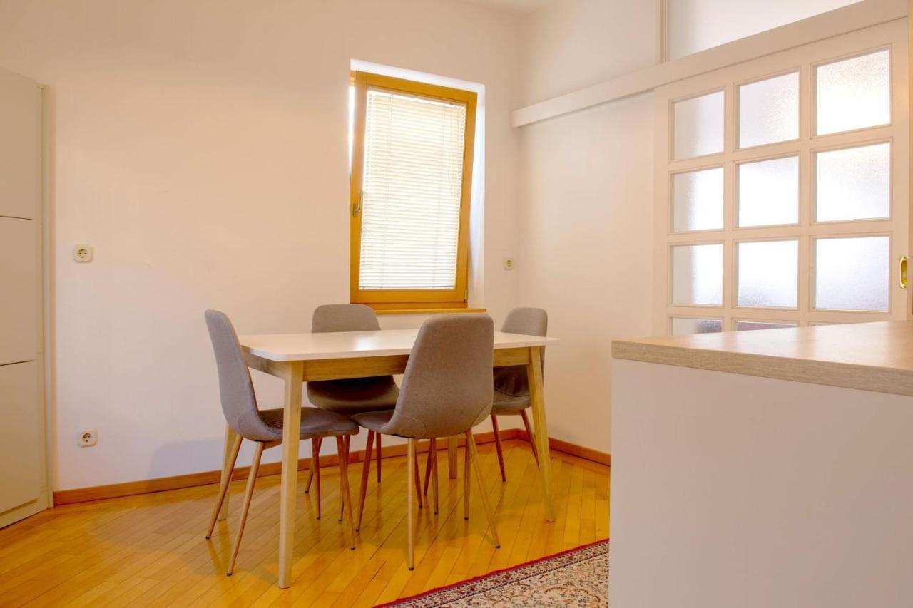 Ferienwohnung Beautiful Duplex In Heart Of Old Town - Free Parking SJJ Exterior foto