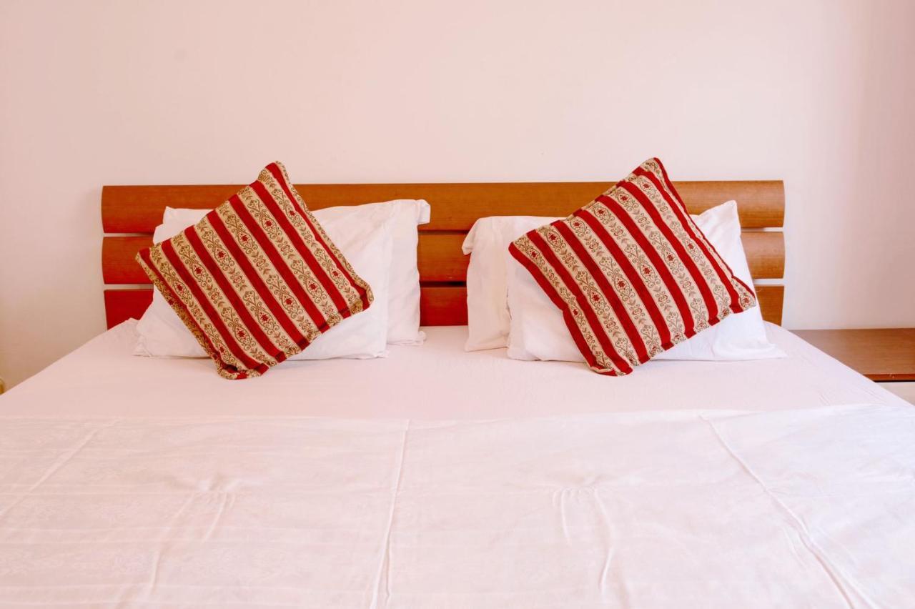 Ferienwohnung Beautiful Duplex In Heart Of Old Town - Free Parking SJJ Exterior foto