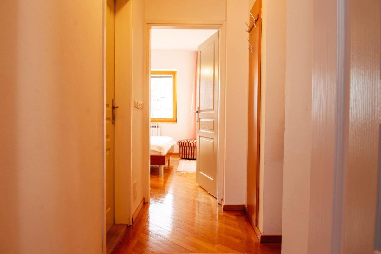 Ferienwohnung Beautiful Duplex In Heart Of Old Town - Free Parking SJJ Exterior foto