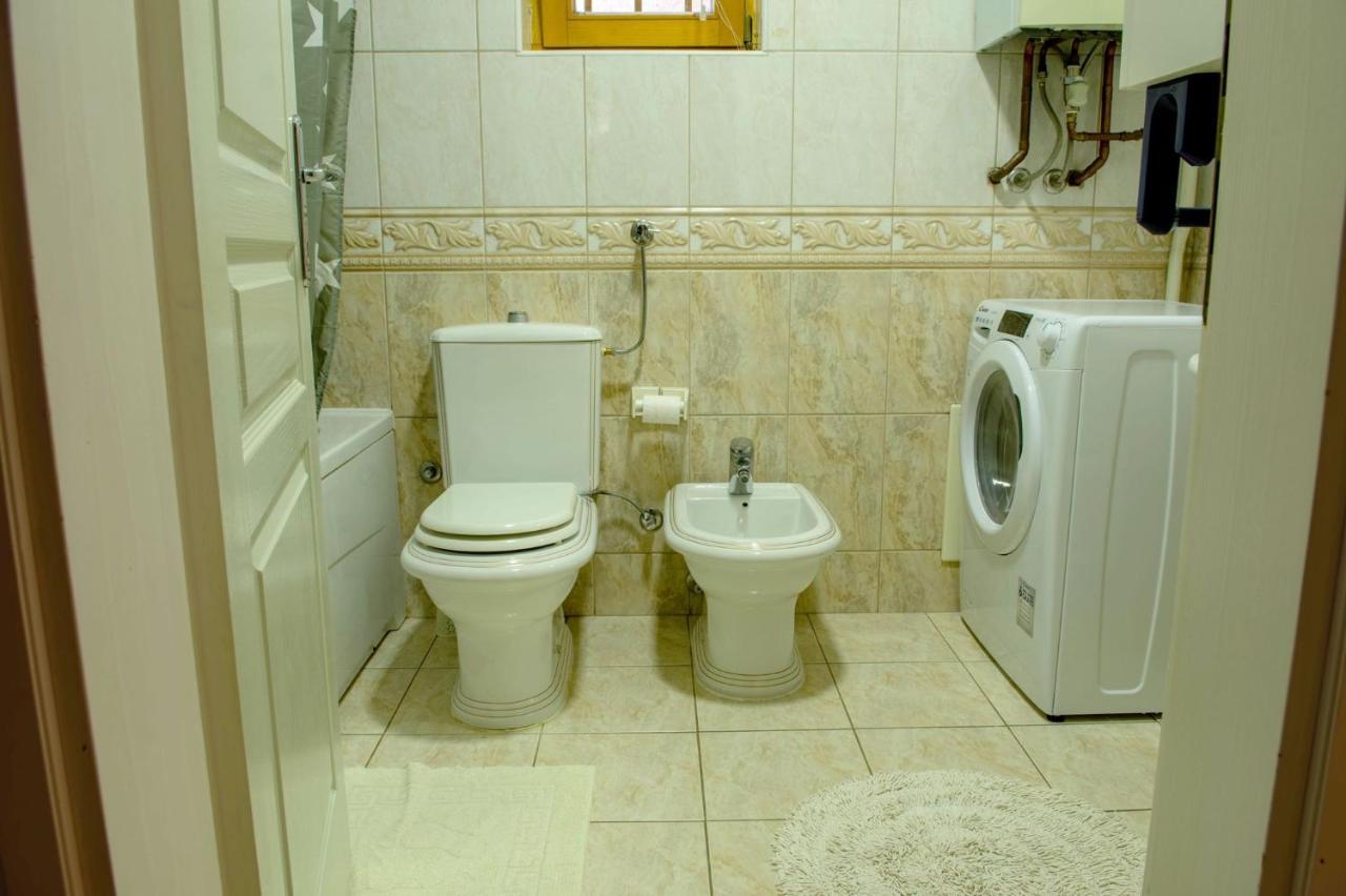 Ferienwohnung Beautiful Duplex In Heart Of Old Town - Free Parking SJJ Exterior foto