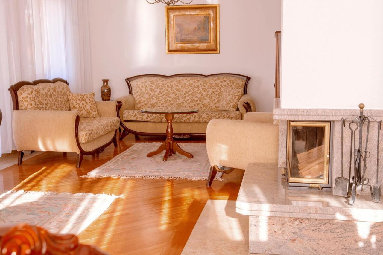 Ferienwohnung Beautiful Duplex In Heart Of Old Town - Free Parking SJJ Exterior foto